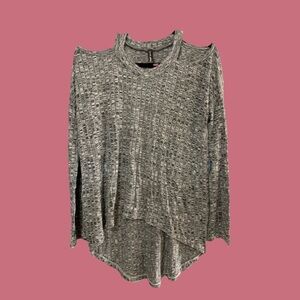 Grey long sleeve sweater